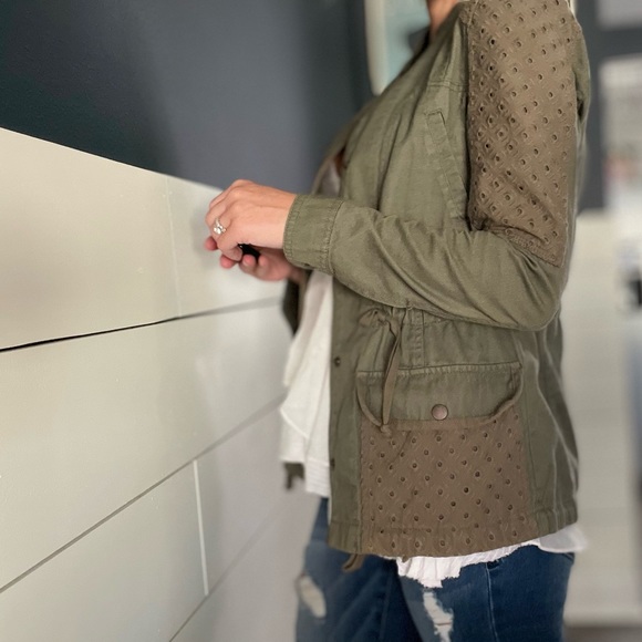 Military Jacket with Eyelet detail small - Picture 11 of 13